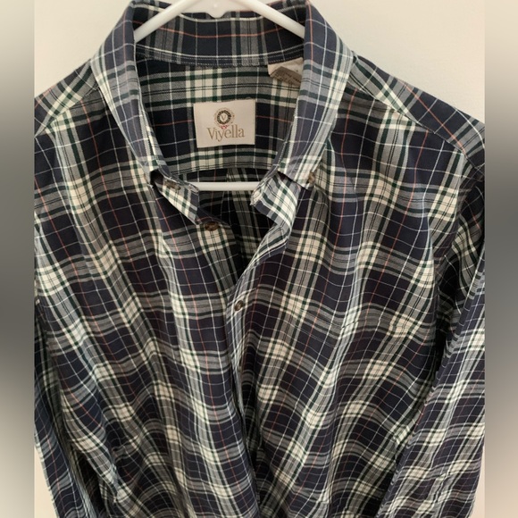 Viyella Men’s Wool Buttondown Plaid Shirt - Picture 9 of 10